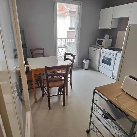 Apprt 3 Chambres 80m2 Pres De La Gare Et Des Commerces Appartement *
